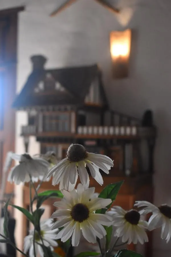 Casa Kisi Cottage, Rural Boutique Bed & Breakfast Colmenar 2*,