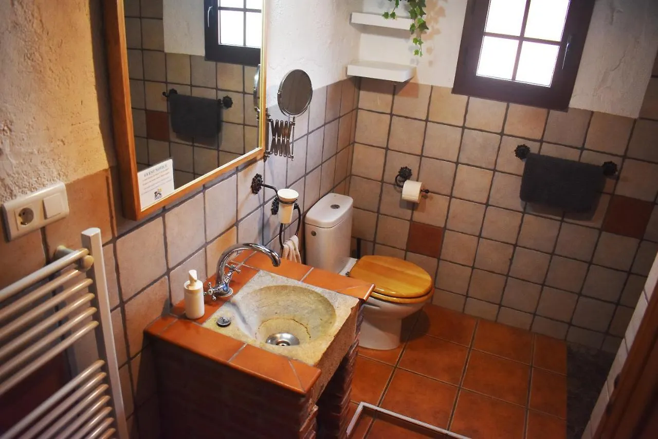 Guest house Casa Kisi Cottage, Rural Boutique Bed & Breakfast Colmenar